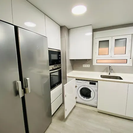 Apartament En Junto A Estacion De Metro By Mo *