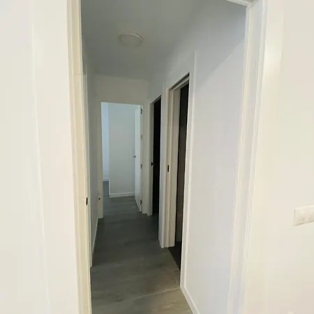 Apartament En Junto A Estacion De Metro By Mo *