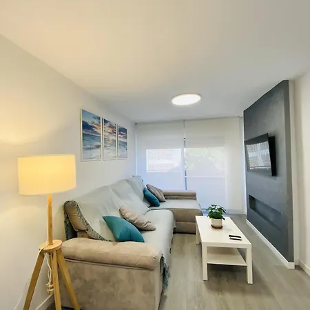 Apartament En Junto A Estacion De Metro By Mo Malaga
